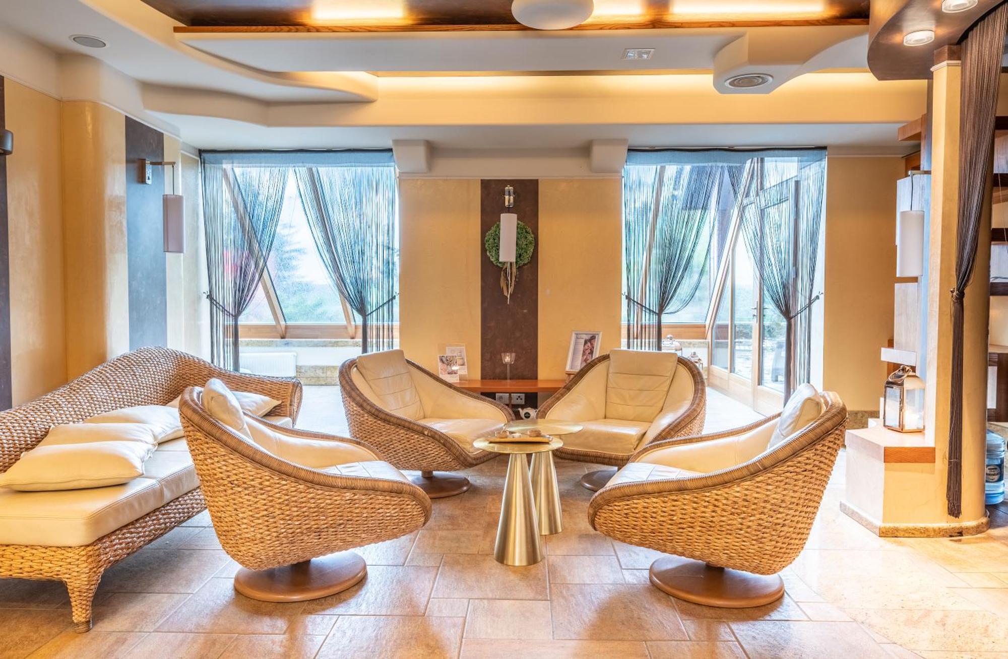 Vital&Spa Resort Szarotka Zieleniec  Extérieur photo