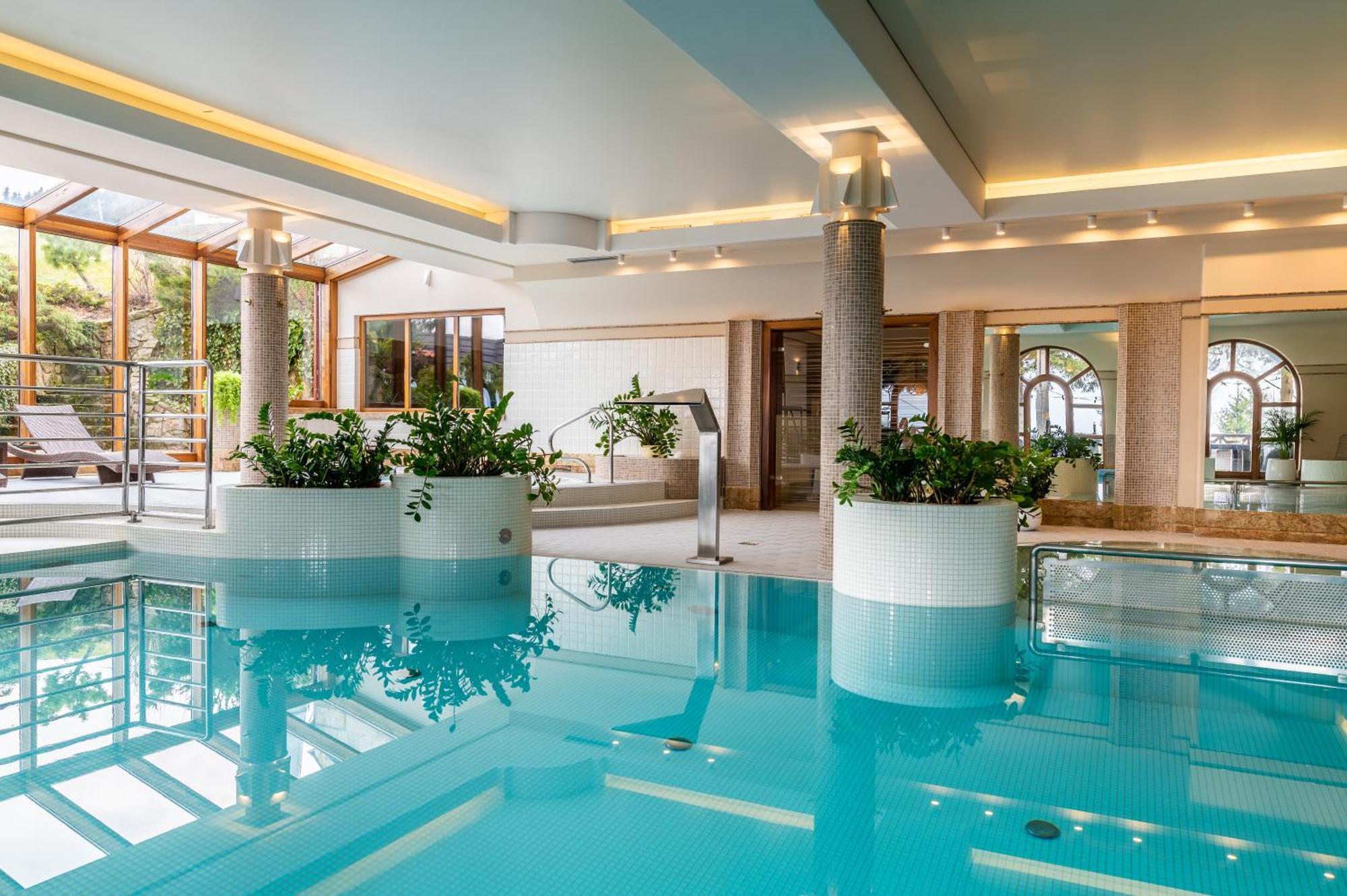 Vital&Spa Resort Szarotka Zieleniec  Extérieur photo
