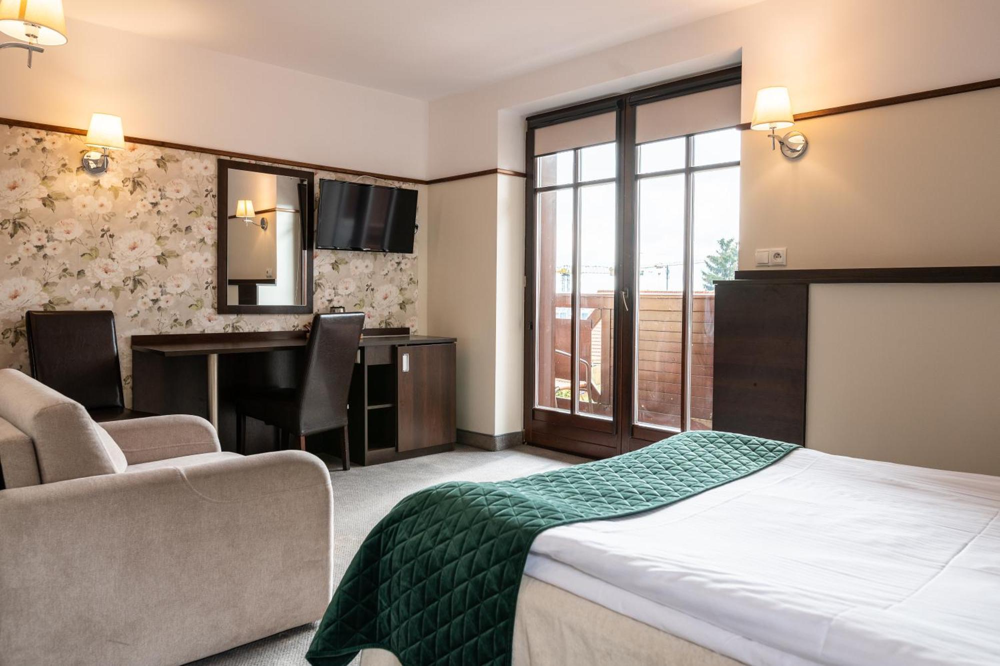Vital&Spa Resort Szarotka Zieleniec  Extérieur photo